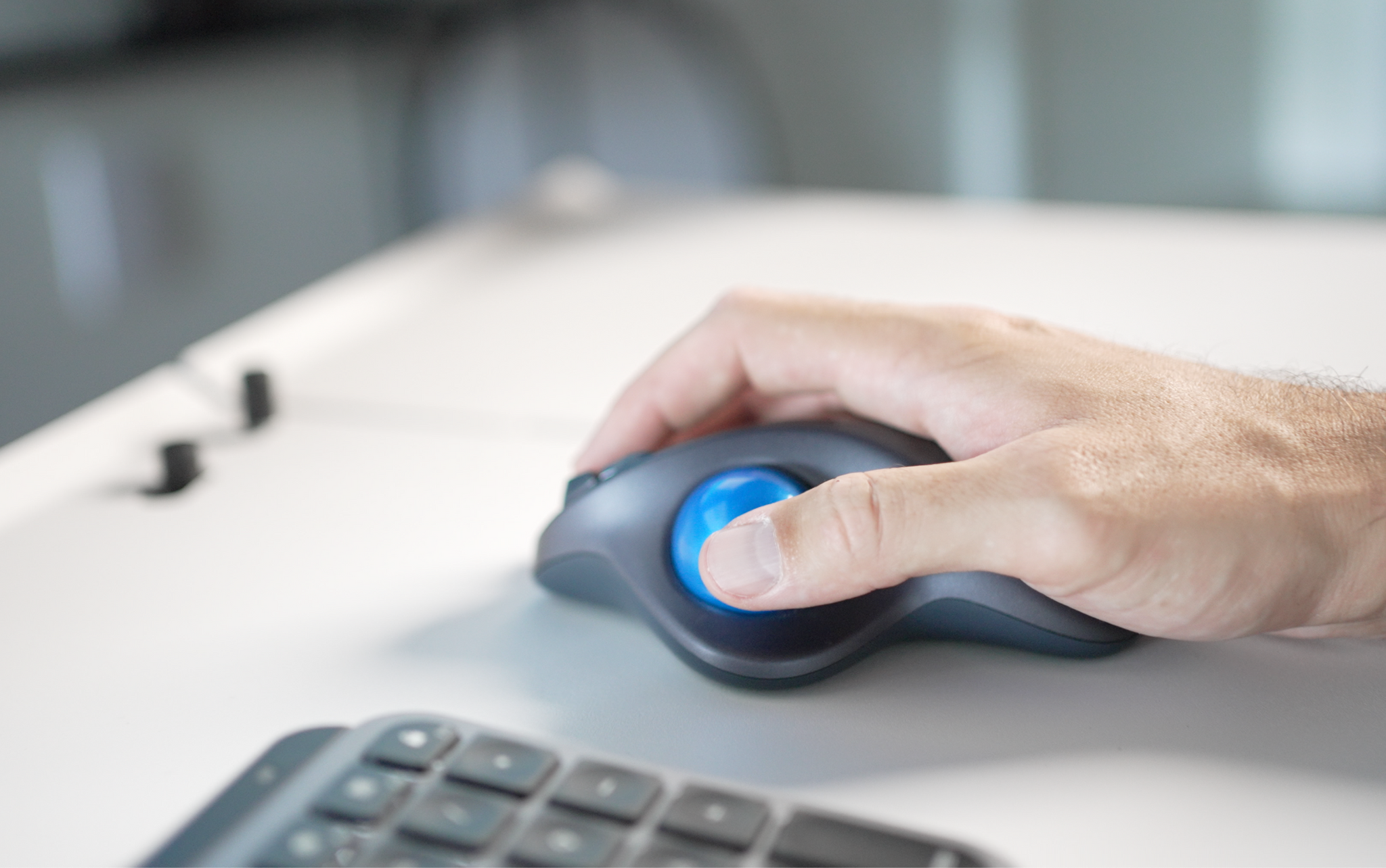 Why the Logitech Trackball Mouse is Perfect for the Zero-Gravity Emper